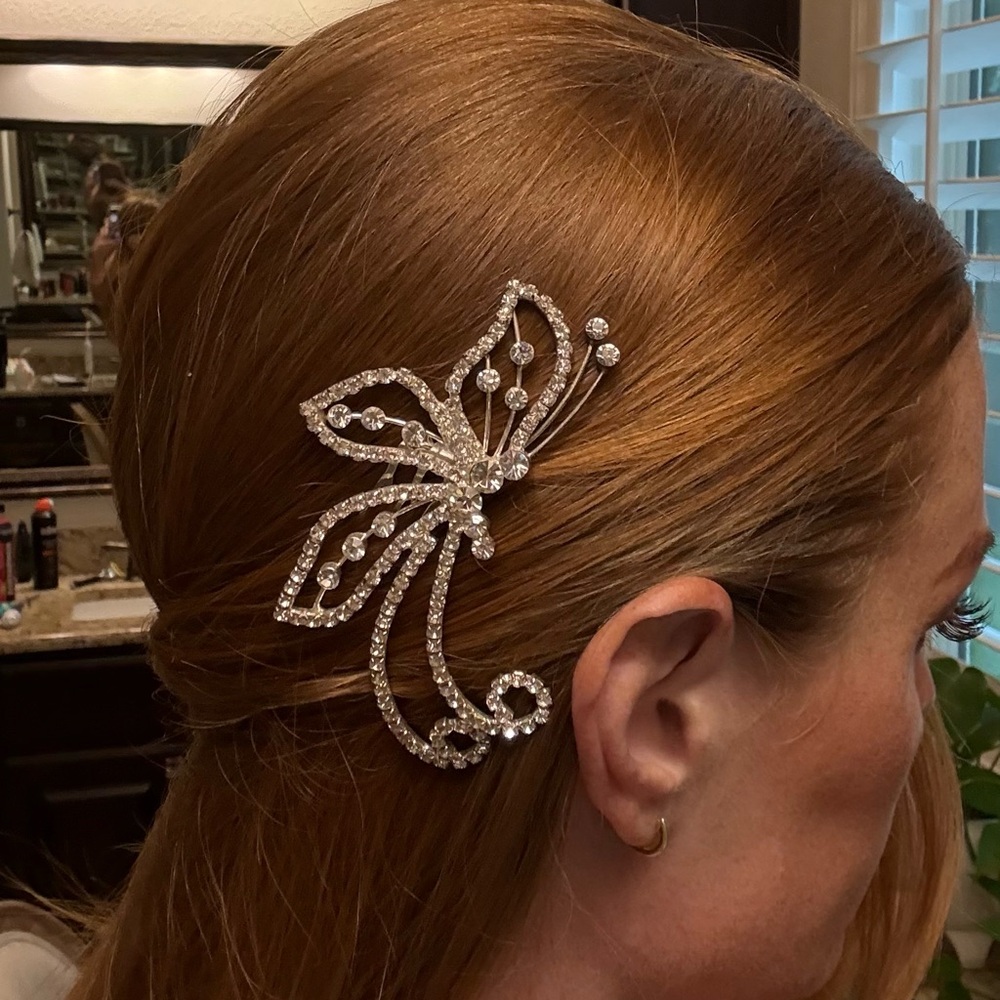 Sparkling Crystal Butterfly Hair Clip Barrette - Picture 4 of 4